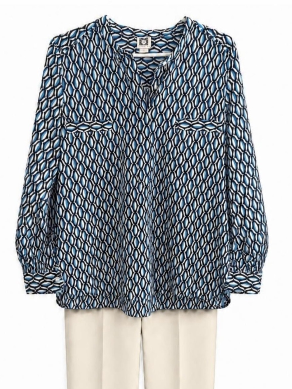 3for $15😍 Anne Klein Blue and White Geometric Print Blouse